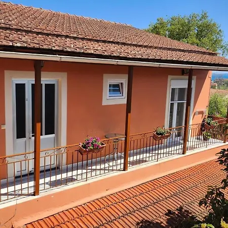 Olga & Ioanna Apartament Ipsos